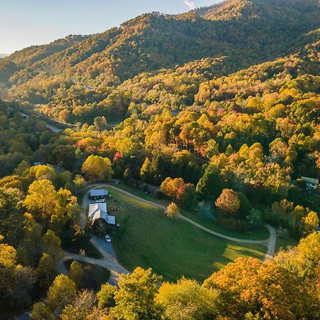 Engadine Inn And Cabins Candler Zewnętrze zdjęcie