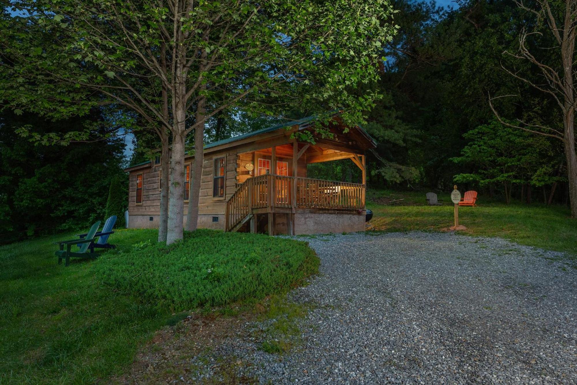 Engadine Inn And Cabins Candler Zewnętrze zdjęcie