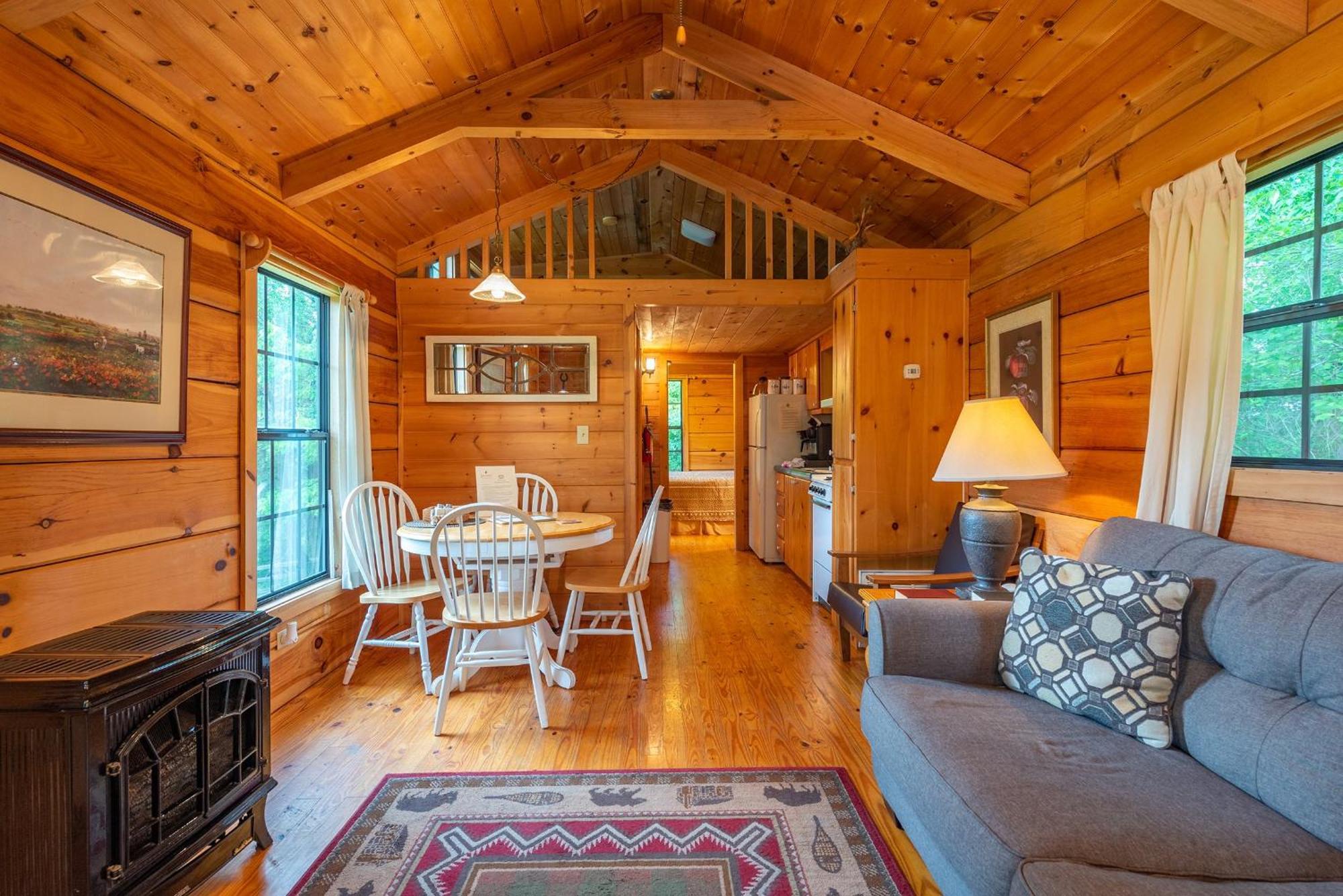 Engadine Inn And Cabins Candler Zewnętrze zdjęcie